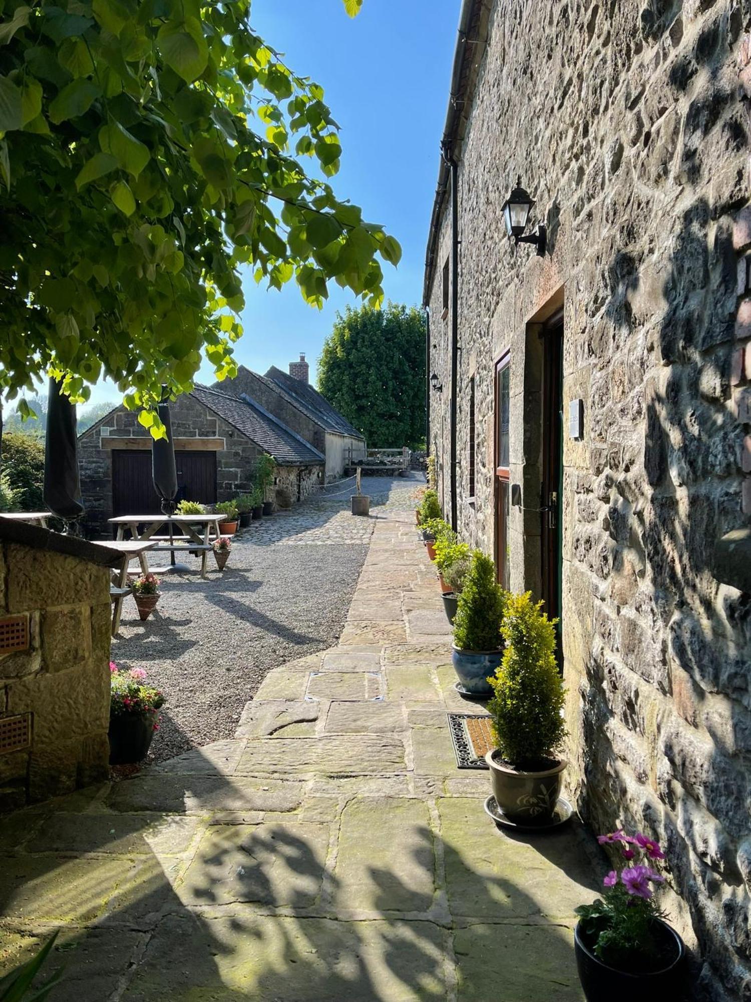 Chestnut Farm Holiday Cottages Matlock  Exterior photo